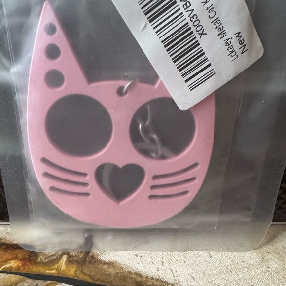 Cat Self Defense Key Chain - Pink - NEW IN PACKAGE!! - Picture 6 of 6